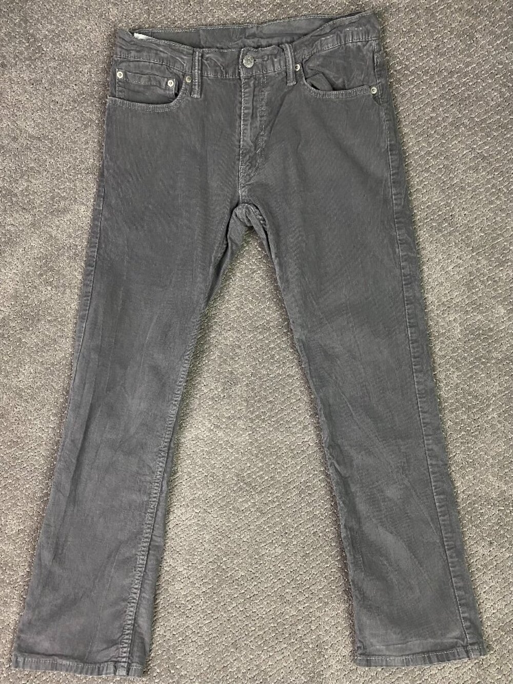 Levi's 514 Corduroy Pants Men's 32 x 30 Gray Measures 32 x 29.5 Stretch